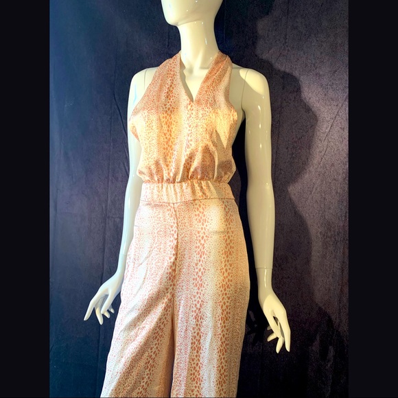 Animal Print Chic Jumpsuit - Picture 5 of 8